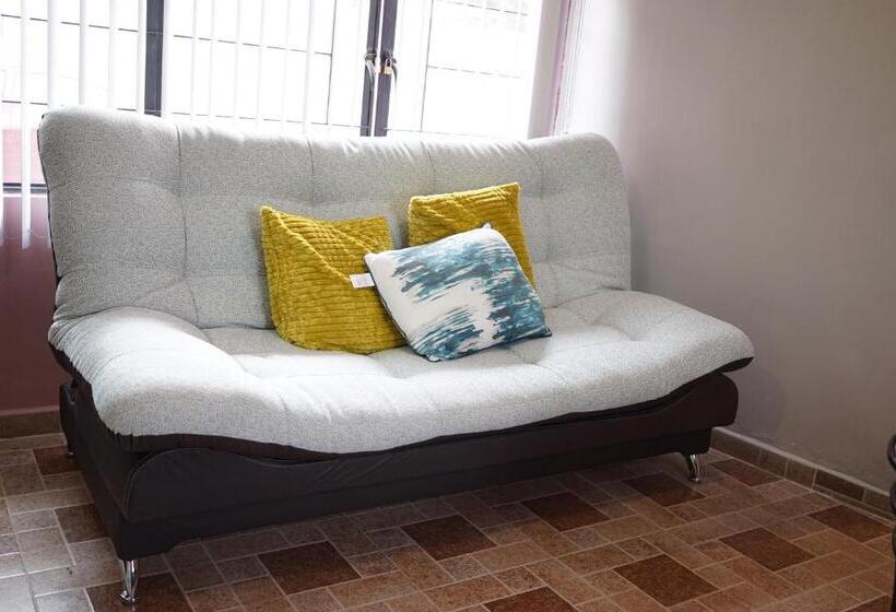 پانسیون Casa Sorachique