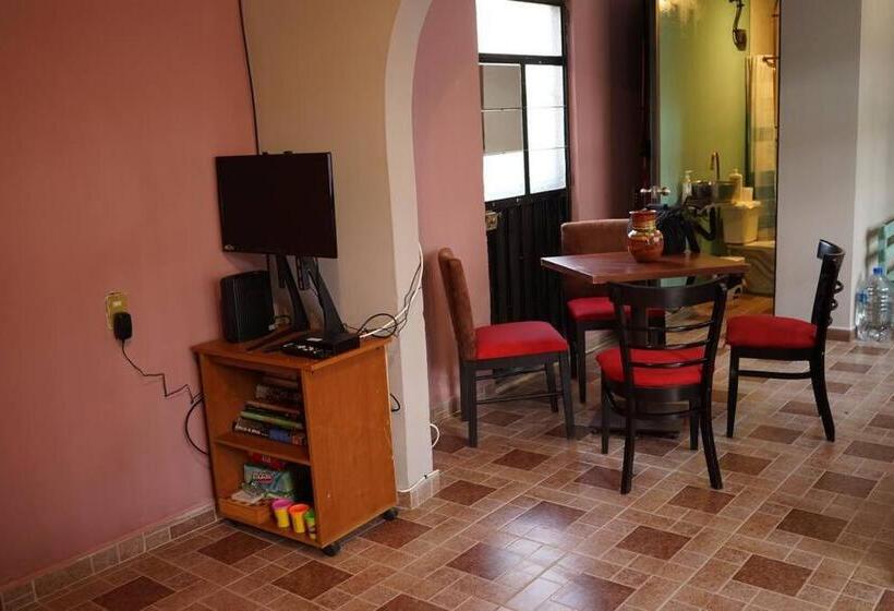 پانسیون Casa Sorachique