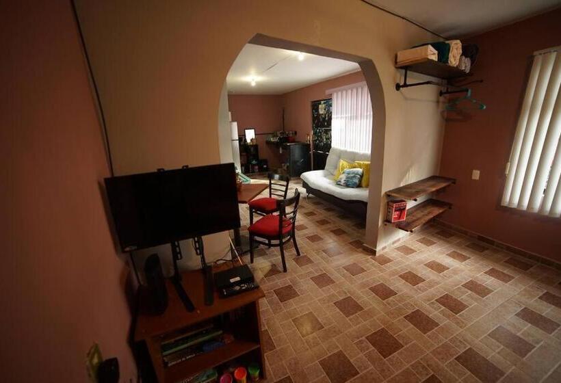 پانسیون Casa Sorachique