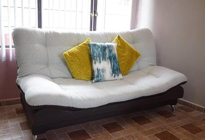 پانسیون Casa Sorachique