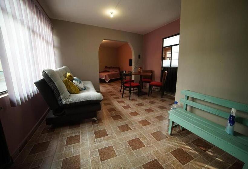 پانسیون Casa Sorachique