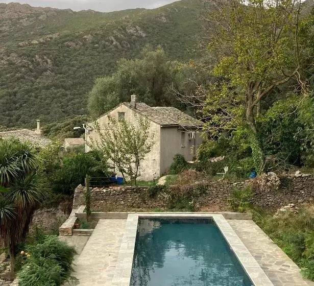 ペンション Chambre D Hôtes Avec Piscine Dans Le Cap Corse