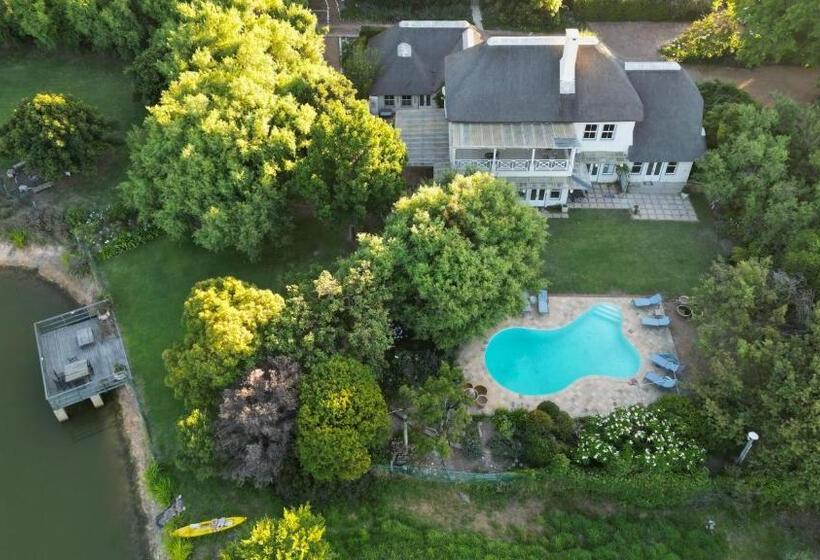 膳宿费 In The Vine Country Manor Guesthouse