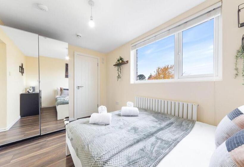 ペンション Isleworth Stays Tw7