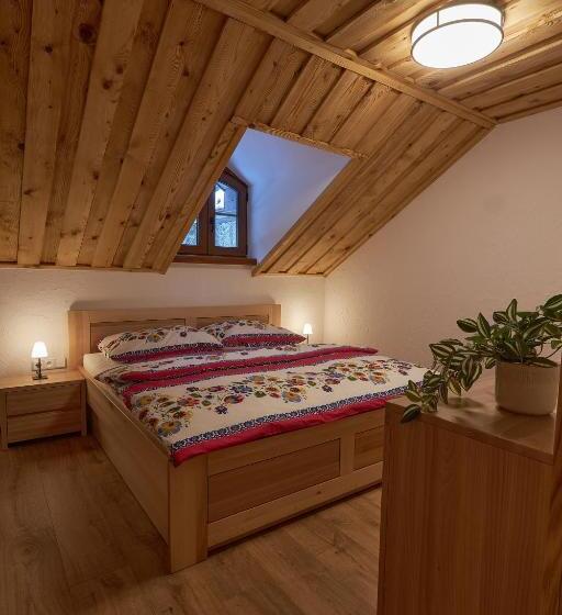 پانسیون Koliba Pod Vlkolíncom