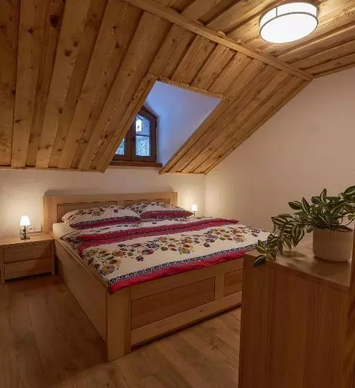 Majatalo Koliba Pod Vlkolíncom