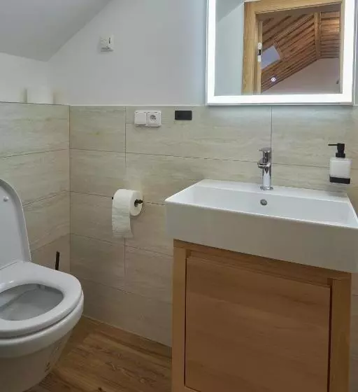 Majatalo Koliba Pod Vlkolíncom