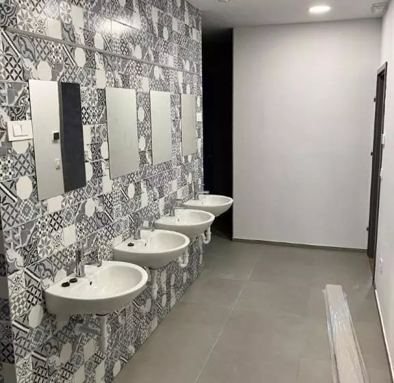 ユースホステル Cafdorm