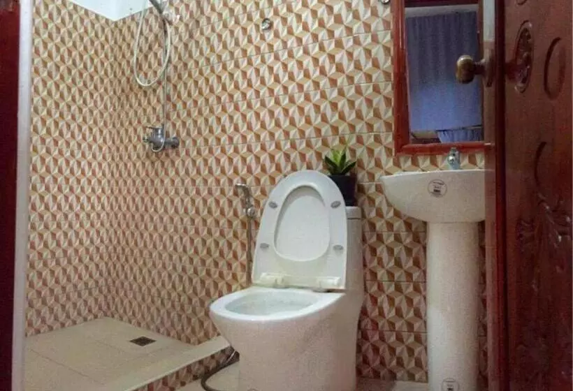 Avila S Hostel Moalboal Near Beach