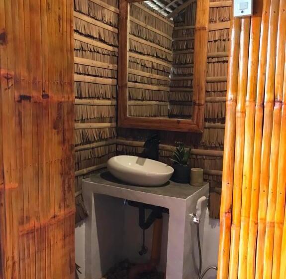 Avila S Hostel Moalboal Near Beach