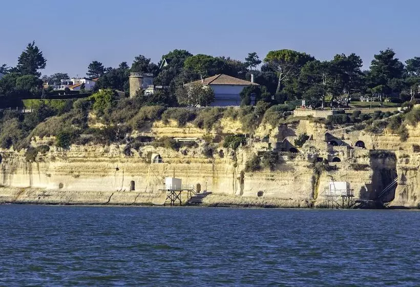 Aamiaismajoitus (B&B) Girauderies Chambres D Hotes/b+b