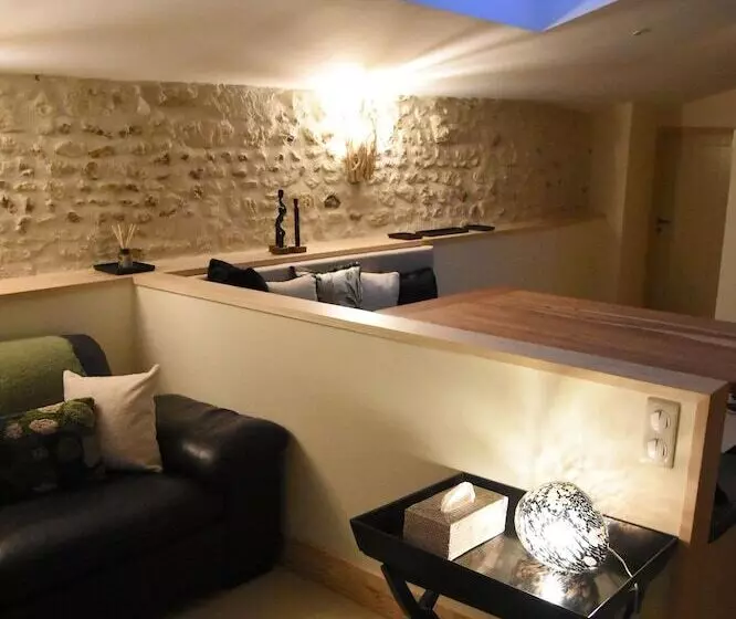 Aamiaismajoitus (B&B) Girauderies Chambres D Hotes/b+b