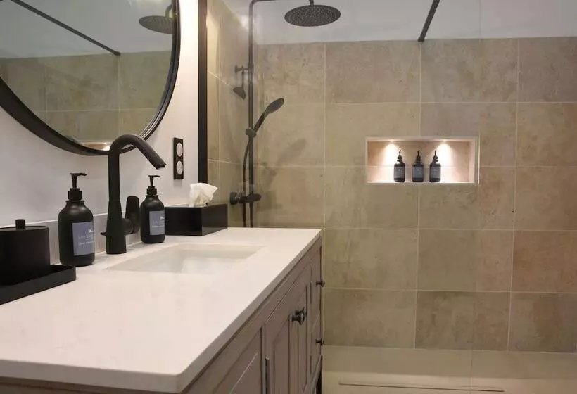 Aamiaismajoitus (B&B) Girauderies Chambres D Hotes/b+b