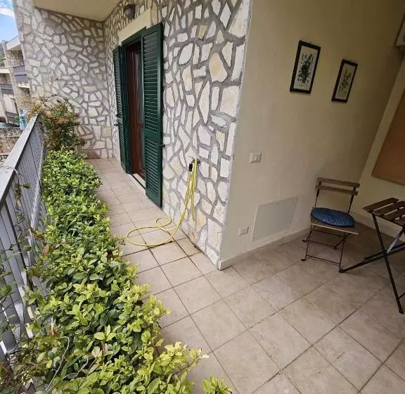 Aamiaismajoitus (B&B) Villa Roxana