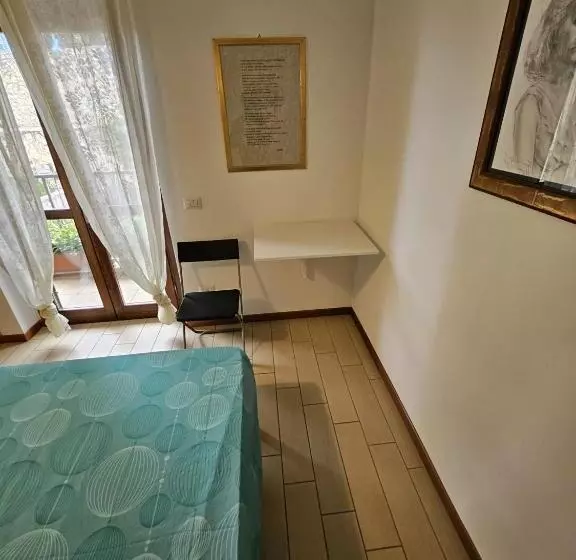 Aamiaismajoitus (B&B) Villa Roxana