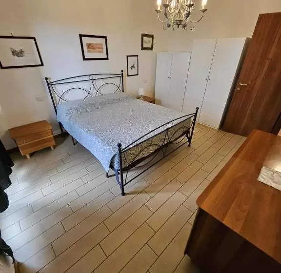 Aamiaismajoitus (B&B) Villa Roxana