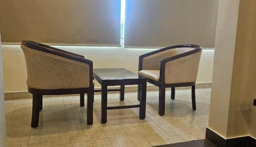 Clover A Rivido Hotel Jigani