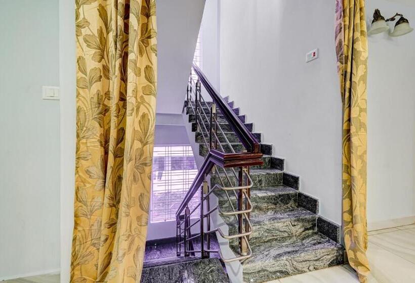 Hôtel Collection O Sri Balaji Hill View Homestay