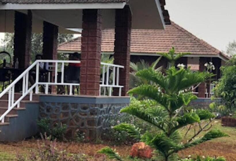 ホテル Rivanta Farms