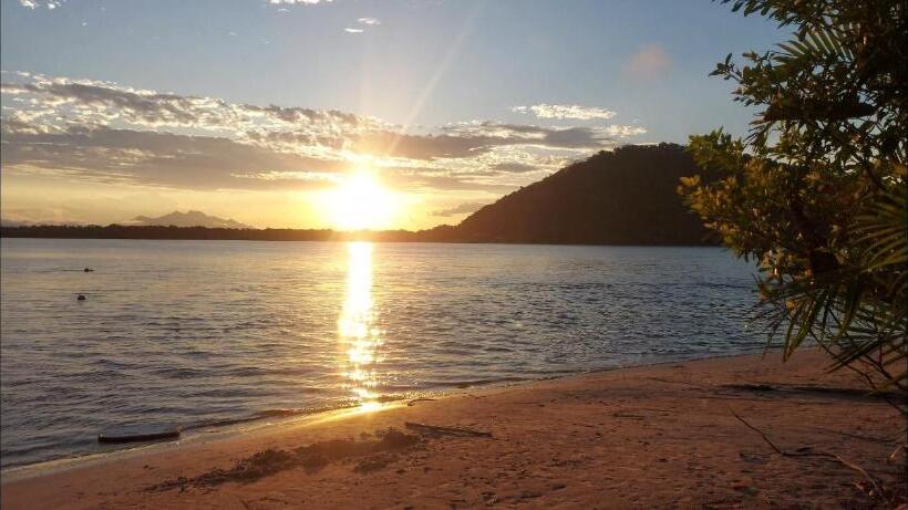 Отель Frente Ao Mar