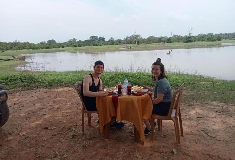 Hotel Nature Elephant Safari Resort