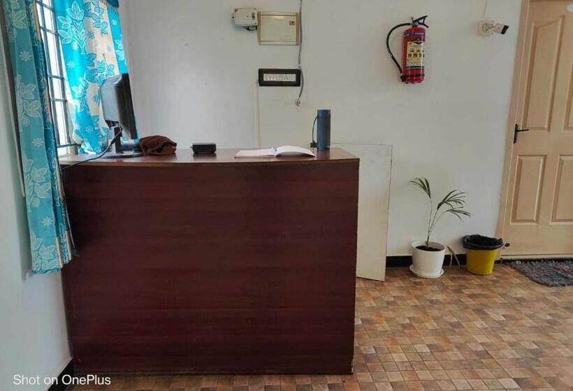 Hotel Oyo Flagship Ding Dong Residency