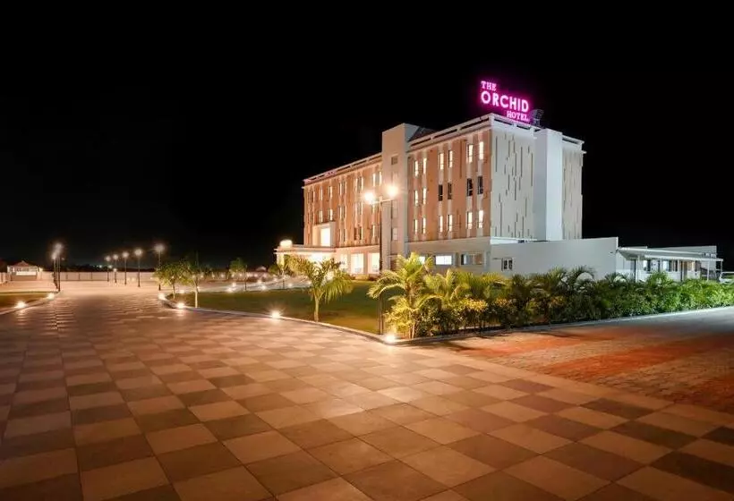 ホテル The Orchid Jamnagar