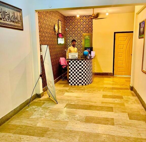 پانسیون Inn Gulistan E Jhour