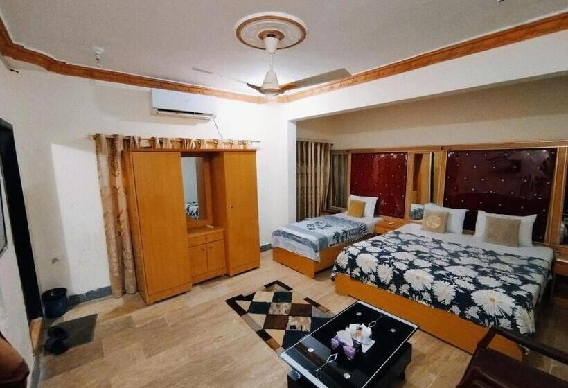 پانسیون Inn Gulistan E Jhour