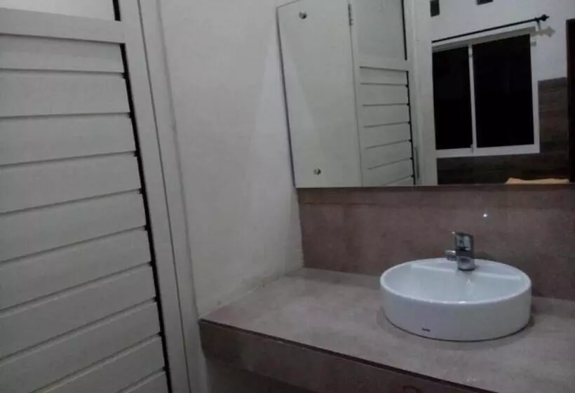 Majatalo Rumah Tourist