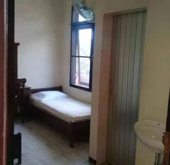 Majatalo Rumah Tourist