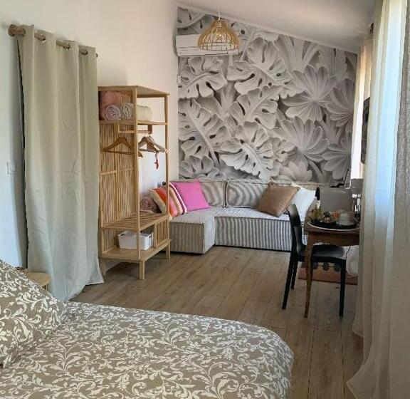 پانسیون The Home Privacy