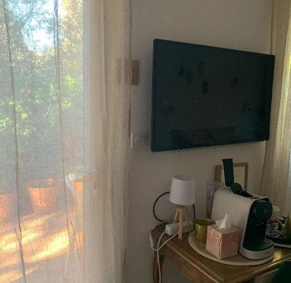 پانسیون The Home Privacy