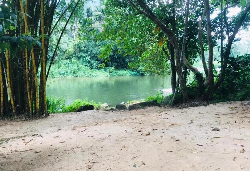 Lomakeskus Victor Guest House