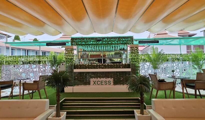 Xcess Residence