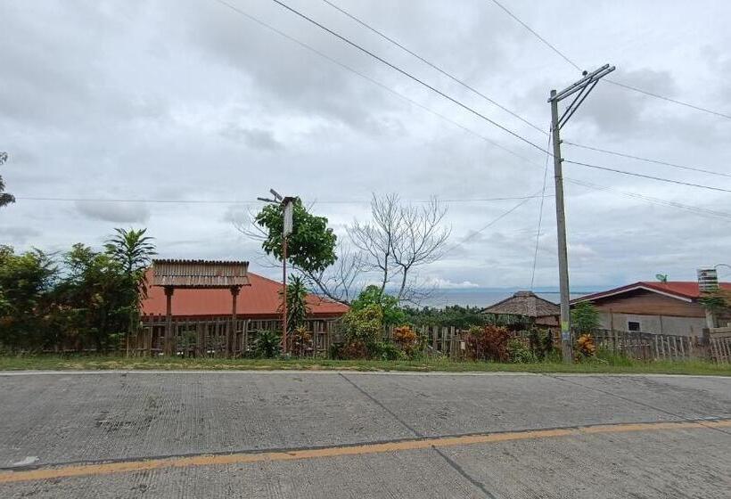 צימר Loony Cafe & Guesthouse