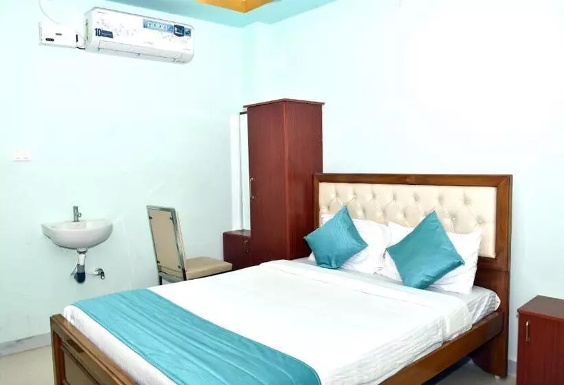 ホテル Ariyabhavan Rooms Trichy