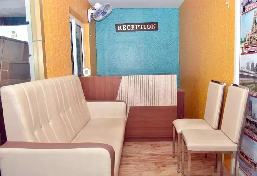 ホテル Ariyabhavan Rooms Trichy