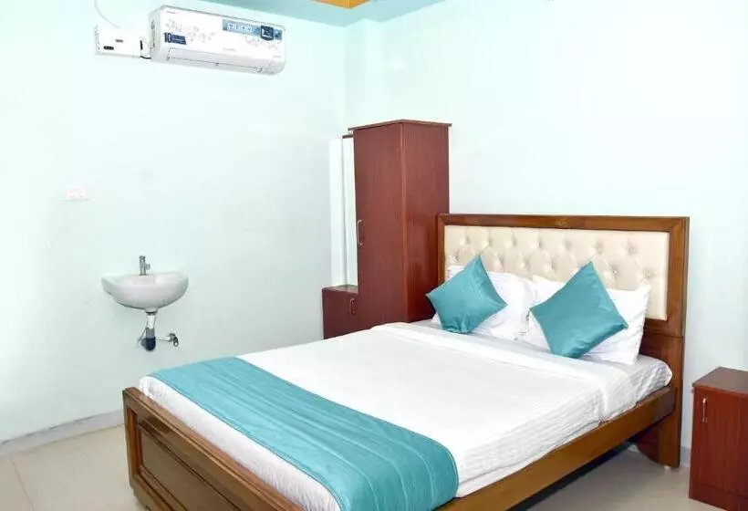 ホテル Ariyabhavan Rooms Trichy