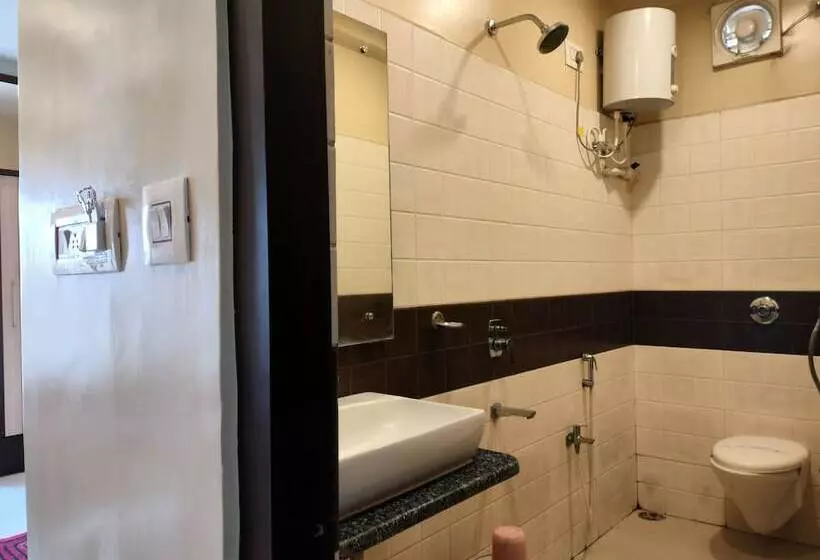 ホテル Binapani Deluxe 1