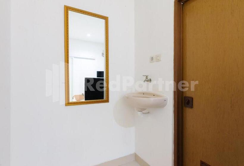 בית מלון כפרי Bintaro Guest House Near Rs Pondok Indah Bintaro Redpartner