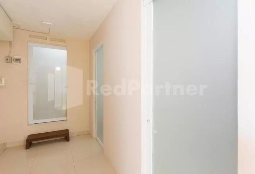 ホテル Bintaro Guest House Near Rs Pondok Indah Bintaro Redpartner