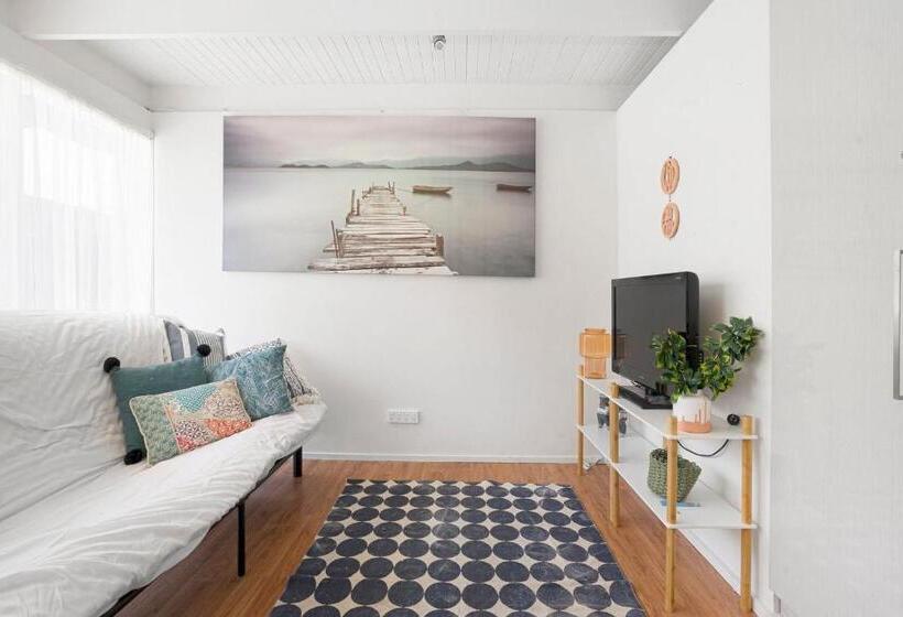 فندق Boho Coastal Vibes