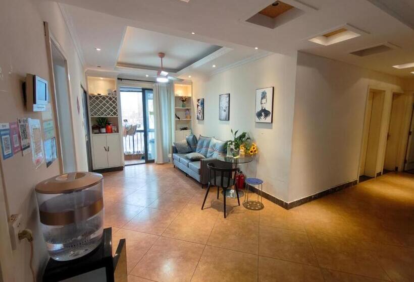 Hotel Kapsułowy Haven Youth Hostel