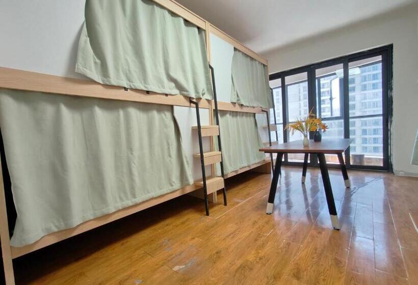 Hotel Kapsułowy Haven Youth Hostel