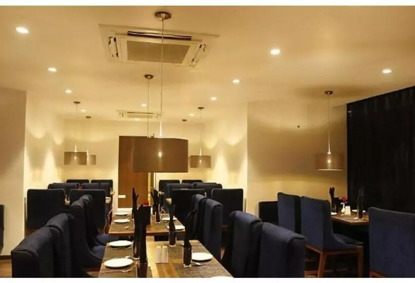 ホテル Harison Royale, Wardha