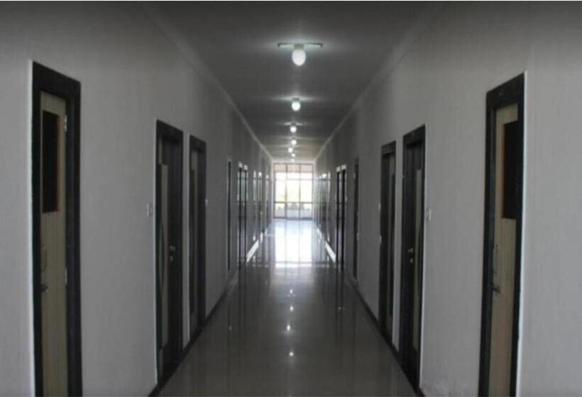 Отель Harison Royale, Wardha