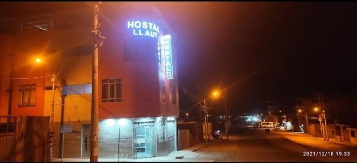 Hotel Hostal Llaut