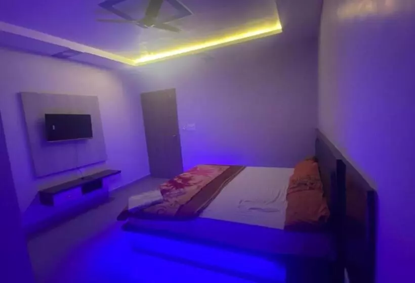 هتل Paradise Residency And Cafe