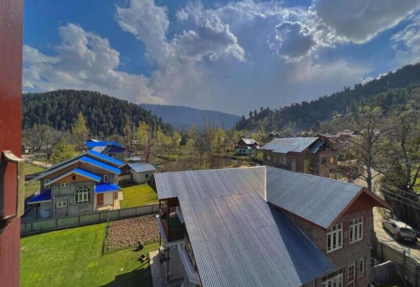 هتل Sarwa Cottage Jammu And Kashmir